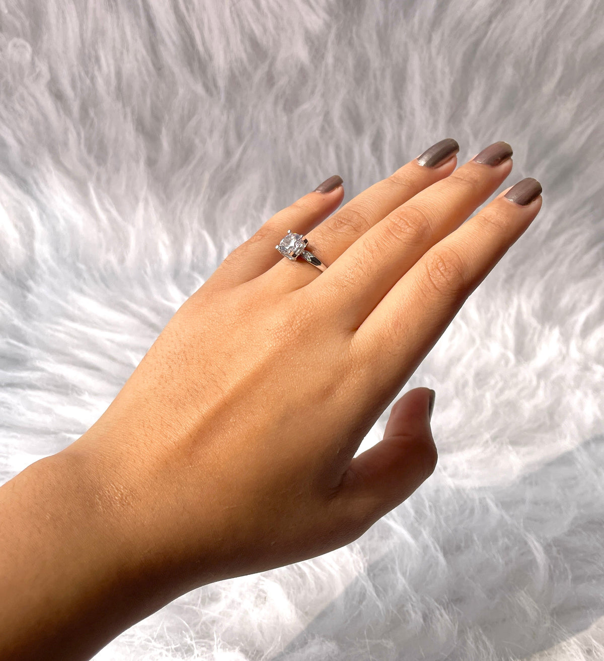Adjustable Solitaire Ring